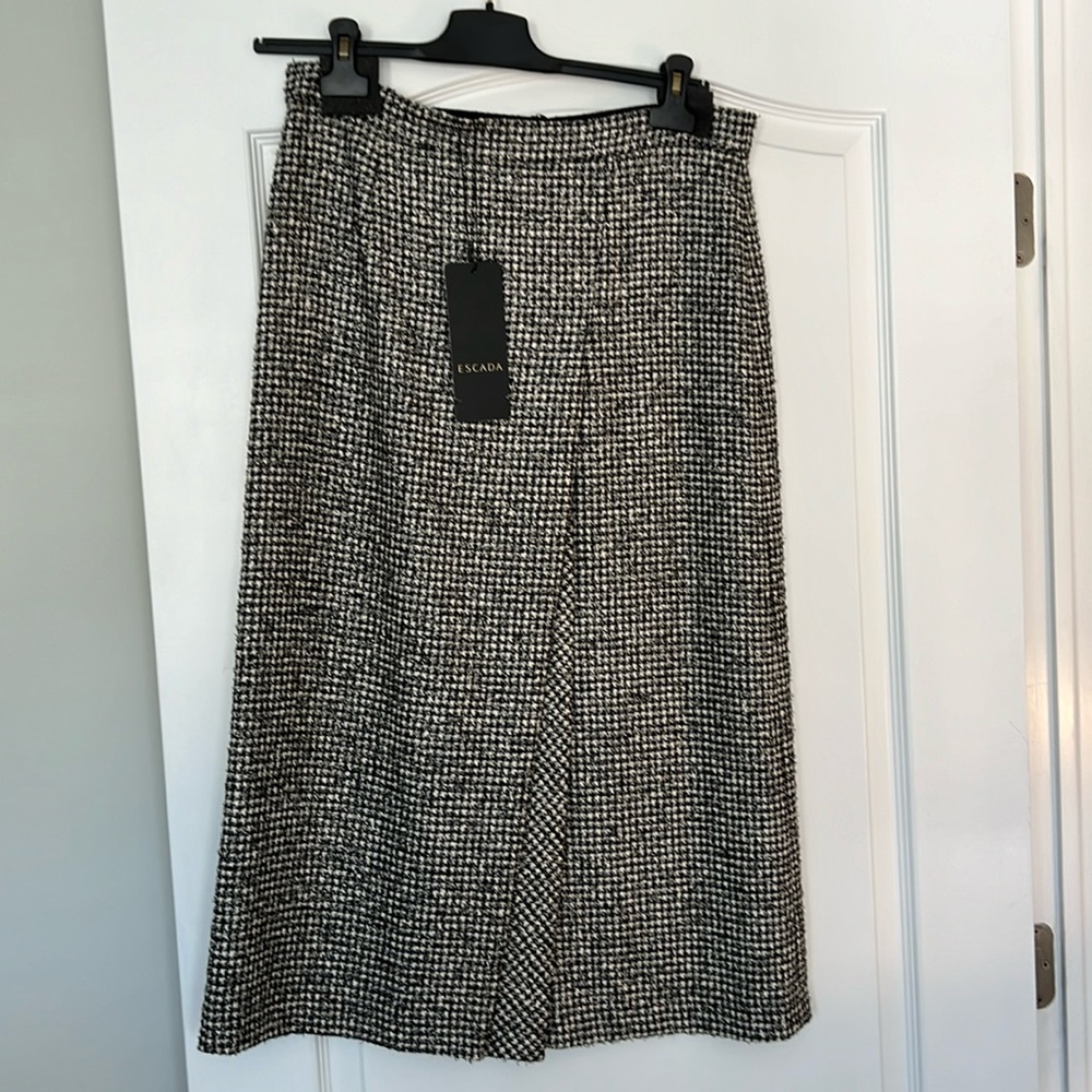 ESCADA skirt